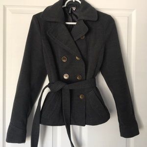 LIKE NEW!! H&M buttoned pea coat jacket